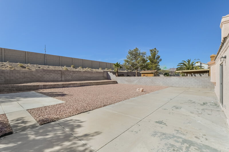 2,195/Mo, 934 Wagon Train Dr Henderson, NV 89002 Rear View