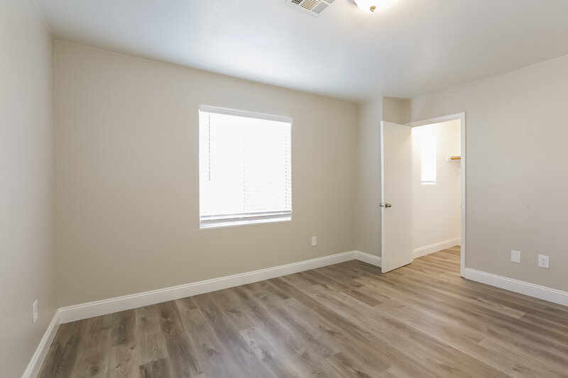 2,445/Mo, 10643 Solar Hawk Ave Las Vegas, NV 89129 Bedroom View