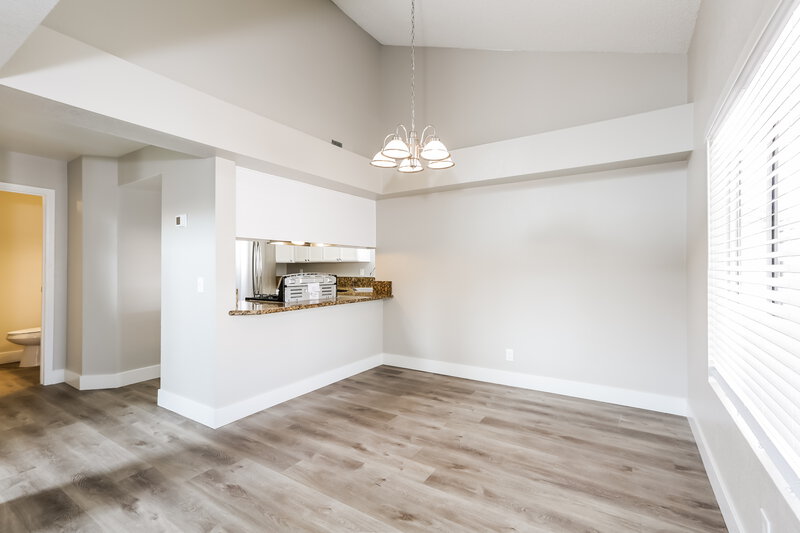 2,295/Mo, 106 Spinnaker Dr Henderson, NV 89015 Dining Room View