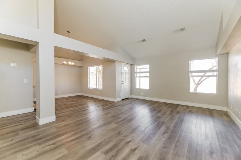 2,340/Mo, 106 Spinnaker Dr Henderson, NV 89015 Living Room View 2