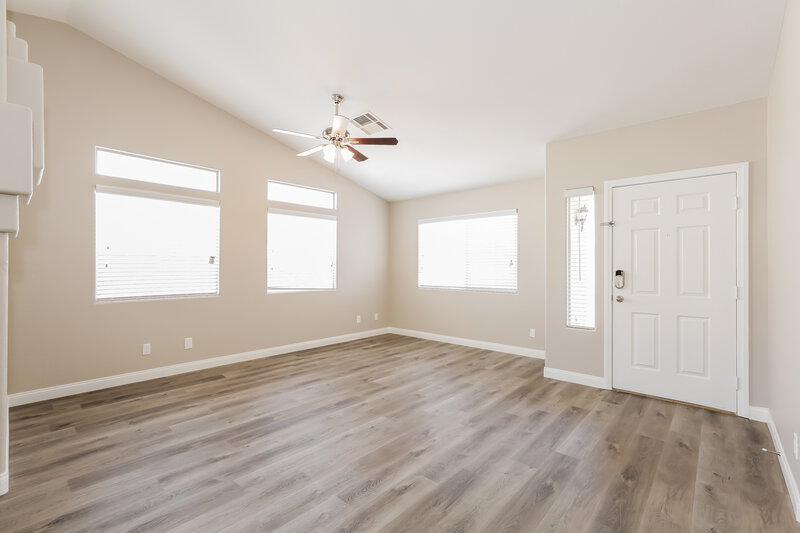 2,080/Mo, 6305 Belgium Dr Las Vegas, NV 89122 Living Room View