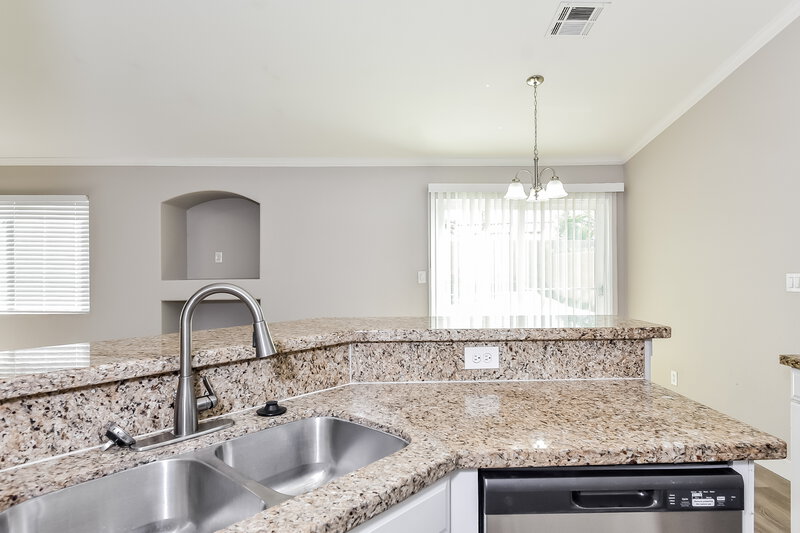 1,930/Mo, 3917 Herblinda Ln North Las Vegas, NV 89032 Kitchen View 2