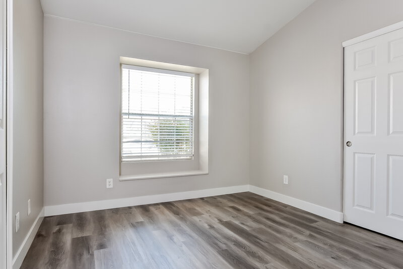 1,930/Mo, 3917 Herblinda Ln North Las Vegas, NV 89032 Bedroom View 2