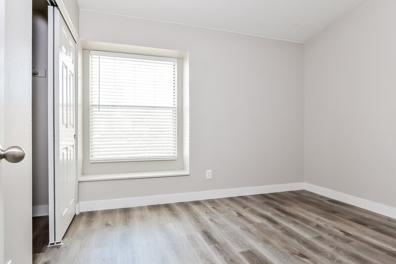 1,930/Mo, 3917 Herblinda Ln North Las Vegas, NV 89032 Bedroom View 4