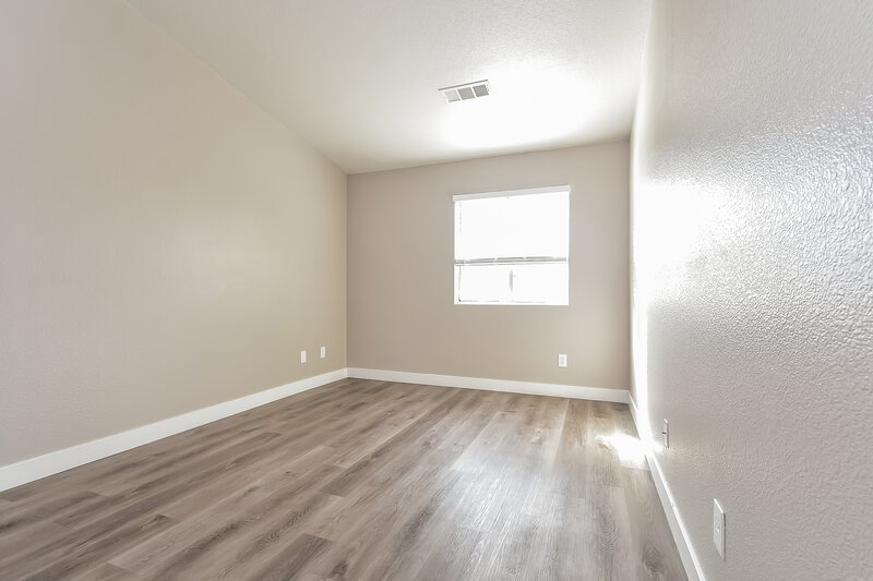 1,895/Mo, 5620 Cactus Thorn Ave Las Vegas, NV 89118 Bedroom View