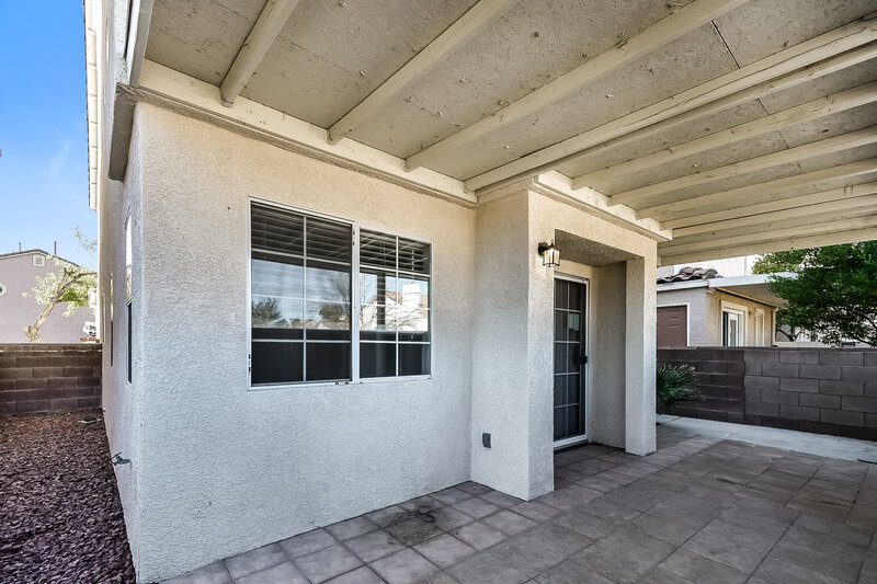 1,895/Mo, 5620 Cactus Thorn Ave Las Vegas, NV 89118 Rear View 2