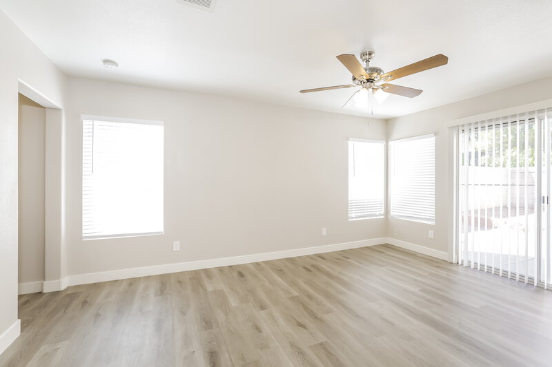 2,085/Mo, 3201 cheltenham st Las Vegas, NV 89129 Living Room View 2