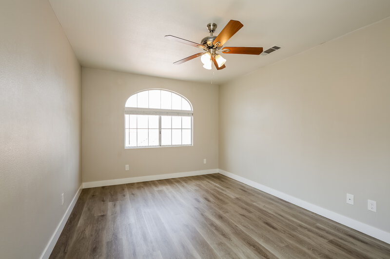 2,015/Mo, 3201 cheltenham st Las Vegas, NV 89129 Main Bedroom View