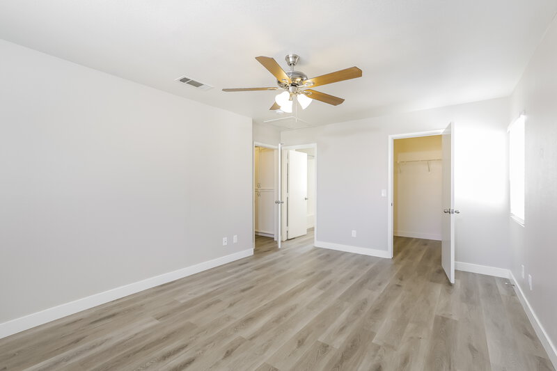 2,085/Mo, 3201 cheltenham st Las Vegas, NV 89129 Main Bedroom View 2