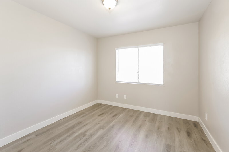 2,085/Mo, 3201 cheltenham st Las Vegas, NV 89129 Bedroom View