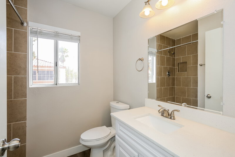 2,015/Mo, 3201 cheltenham st Las Vegas, NV 89129 Bathroom View 2