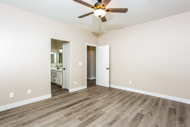 3,280/Mo, 3555 April Springs St Las Vegas, NV 89147 Main Bedroom View 2