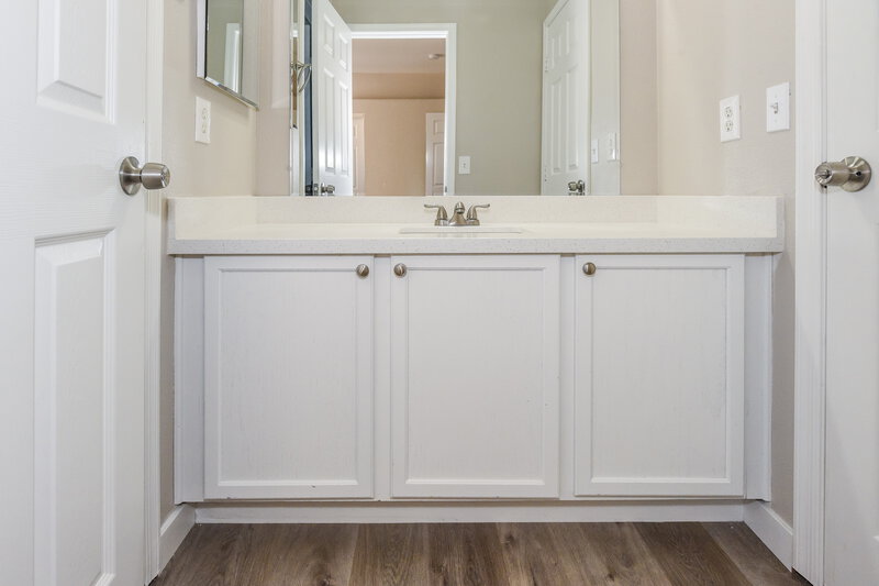 2,140/Mo, 7534 Luna del Rey St Las Vegas, NV 89123 Bathroom View