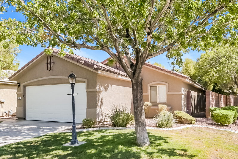 1,880/Mo, 5537 Harbour Pointe Ave Las Vegas, NV 89122 Front View