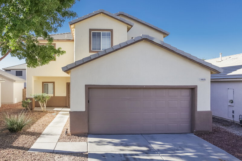 1,900/Mo, 4821 Royal Lake Ave Las Vegas, NV 89131 External View