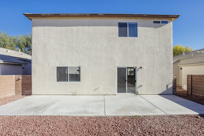 1,900/Mo, 4821 Royal Lake Ave Las Vegas, NV 89131 Rear View