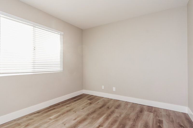 2,485/Mo, 333 Santa Monica Drive Henderson, NV 89014 Bedroom View