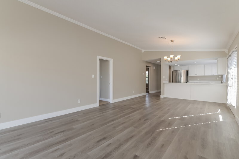 1,975/Mo, 7700 Blackbird Ave Las Vegas, NV 89145 Living Room View 2