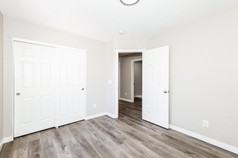 2,220/Mo, 10265 Montana Mountain Street Las Vegas, NV 89183 Bedroom View 2