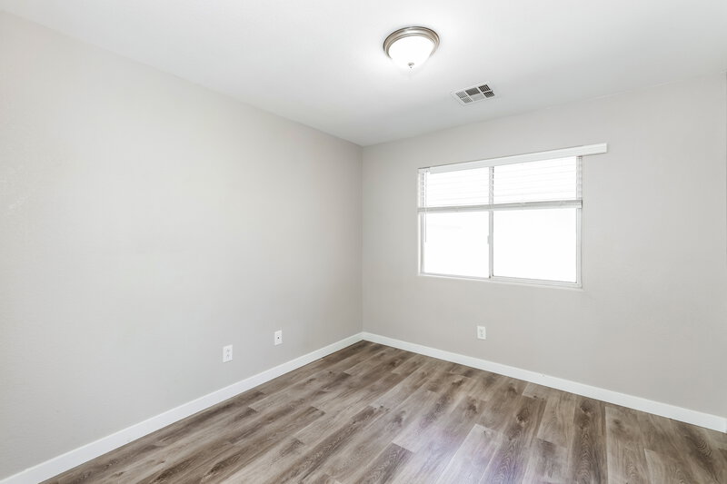 2,220/Mo, 10265 Montana Mountain Street Las Vegas, NV 89183 Bedroom View 3
