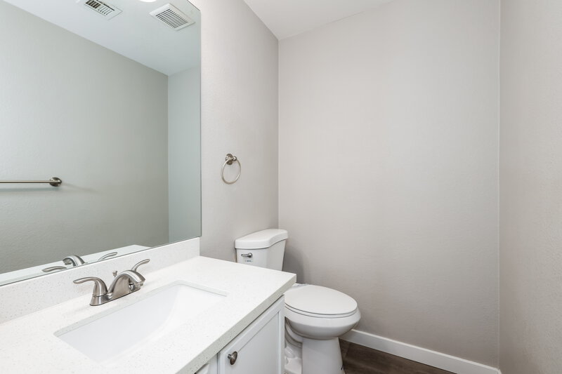 2,220/Mo, 10265 Montana Mountain Street Las Vegas, NV 89183 Bathroom View 2