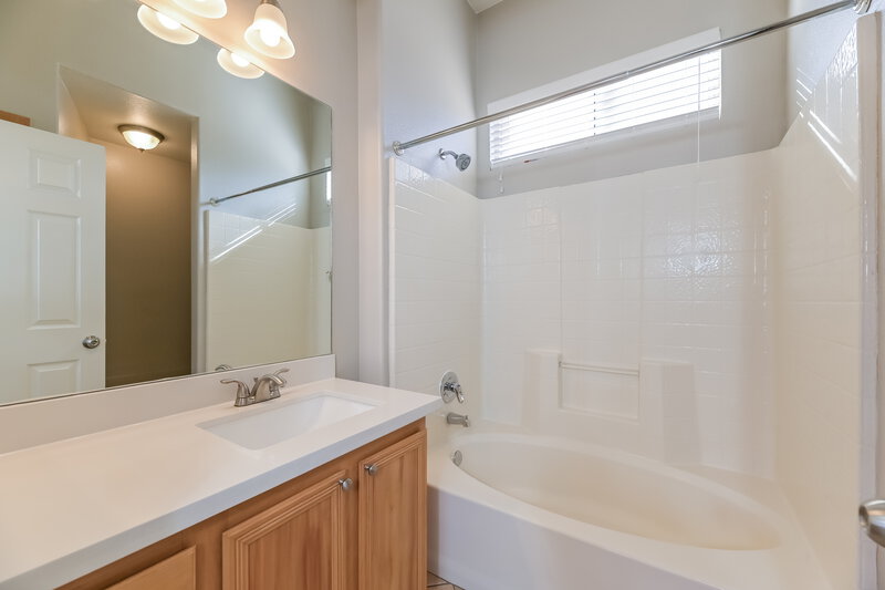 3,080/Mo, 125 Coney Island Ave Las Vegas, NV 89123 Bathroom View