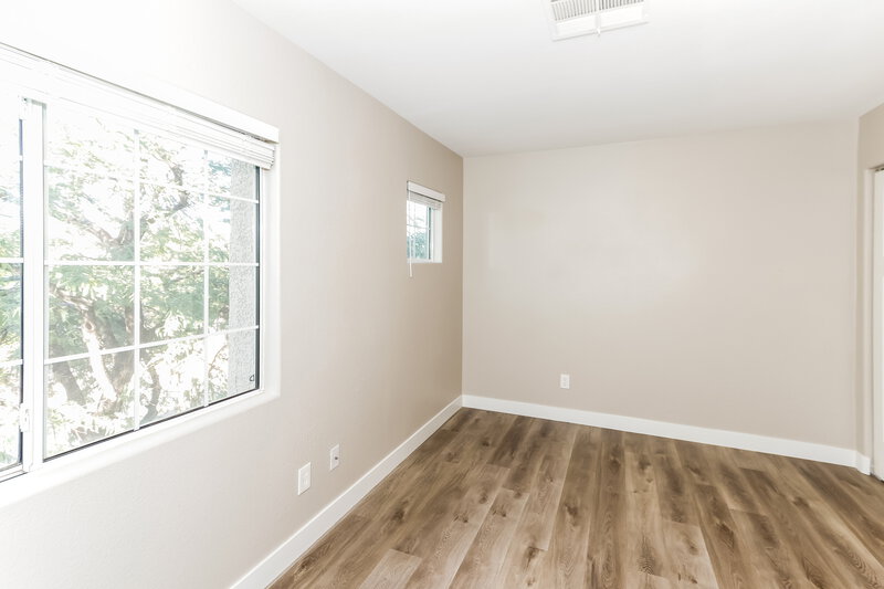 3,160/Mo, 8911 Deep Ridge CT Las Vegas, NV 89178 Bedroom View 3