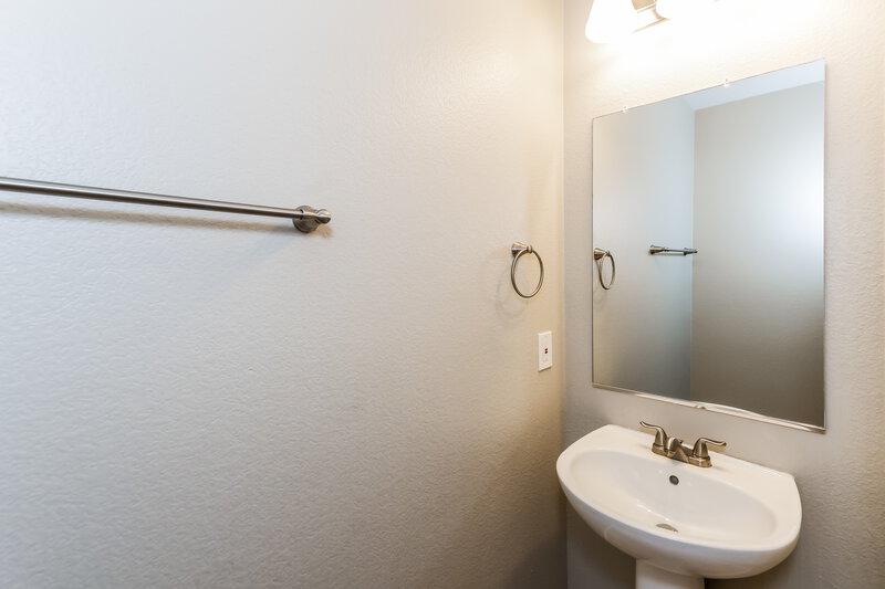 3,160/Mo, 8911 Deep Ridge CT Las Vegas, NV 89178 Bathroom View 2