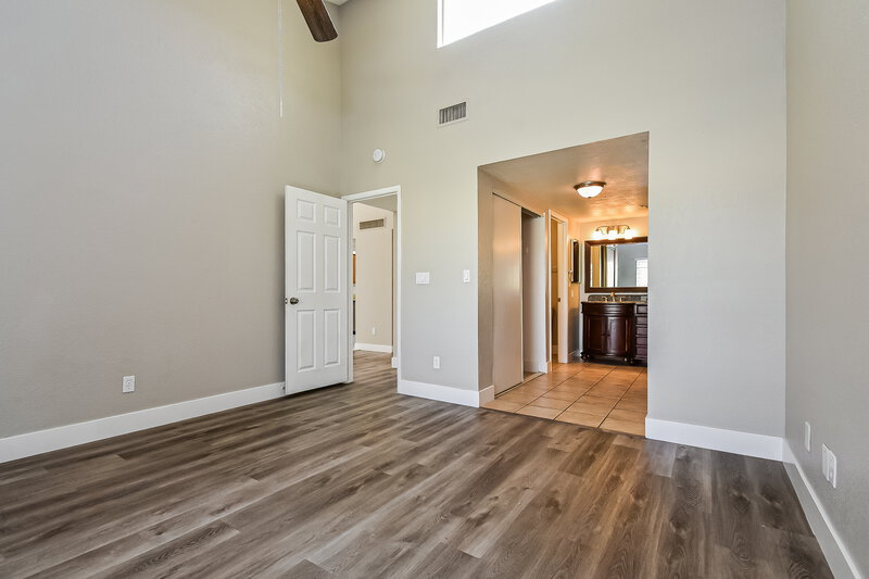 2,030/Mo, 7761 Success Ct Las Vegas, NV 89145 Main Bedroom View 2