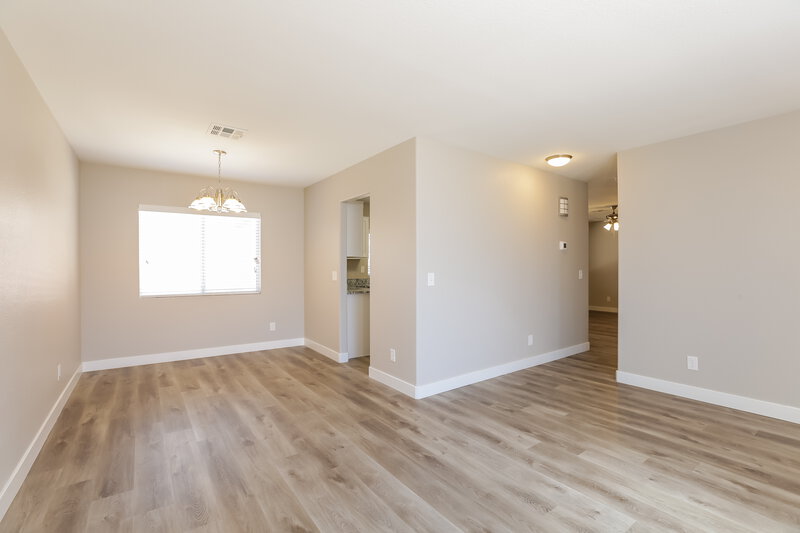 2,230/Mo, 800 Rock Springs Dr Las Vegas, NV 89128 Living Room View 2