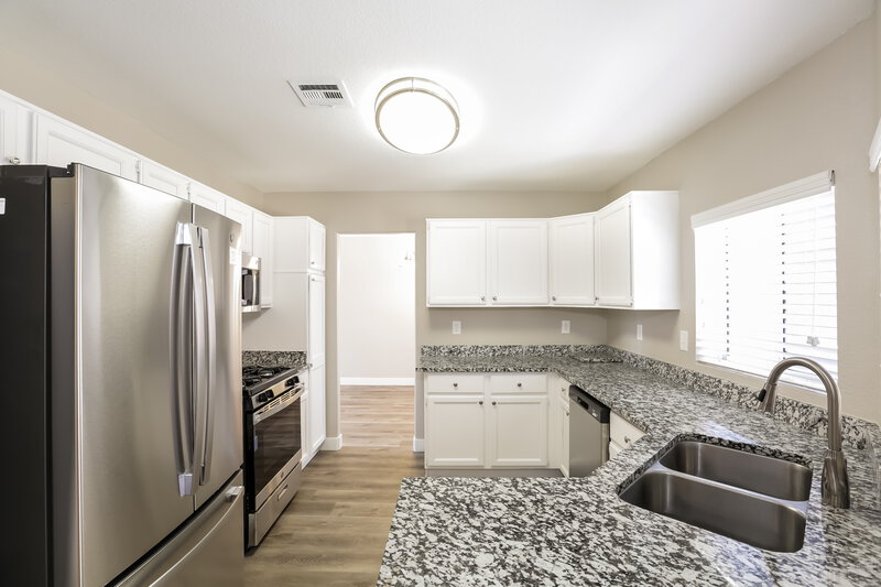 2,230/Mo, 800 Rock Springs Dr Las Vegas, NV 89128 Kitchen View