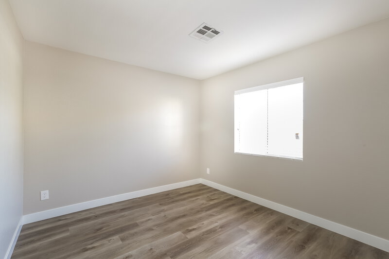 2,230/Mo, 800 Rock Springs Dr Las Vegas, NV 89128 Bedroom View