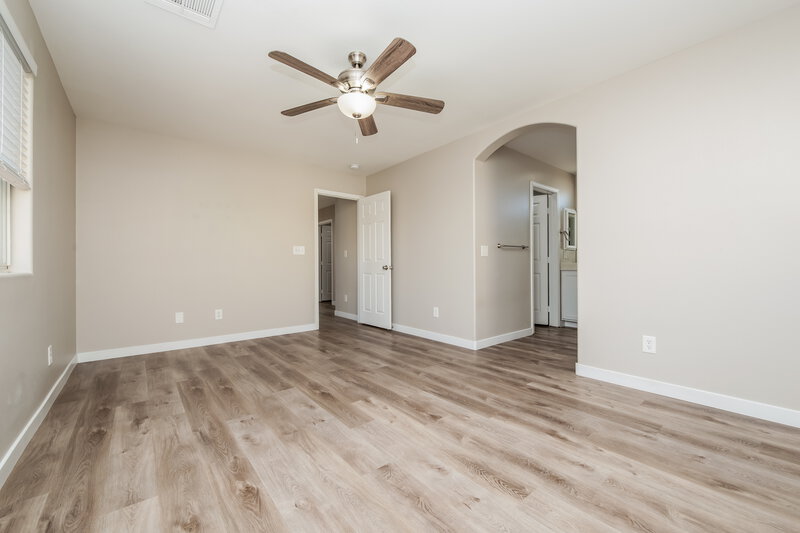 2,130/Mo, 8325 New Leaf Ave Las Vegas, NV 89131 Main Bedroom View 2