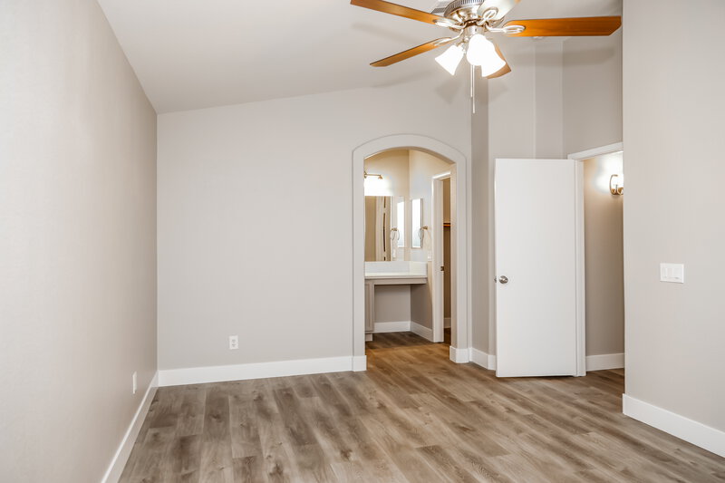 2,185/Mo, 5023 Benezette Ct Las Vegas, NV 89141 Main Bedroom View
