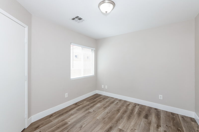 2,460/Mo, 1743 Dark Wolf Ave Las Vegas, NV 89123 Bedroom View 2