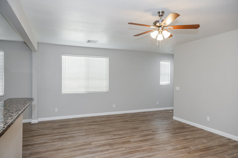 2,165/Mo, 181 Crested Creek Ave Henderson, NV 89011 Living Room View 2