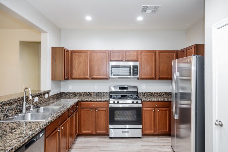 2,165/Mo, 181 Crested Creek Ave Henderson, NV 89011 Kitchen View