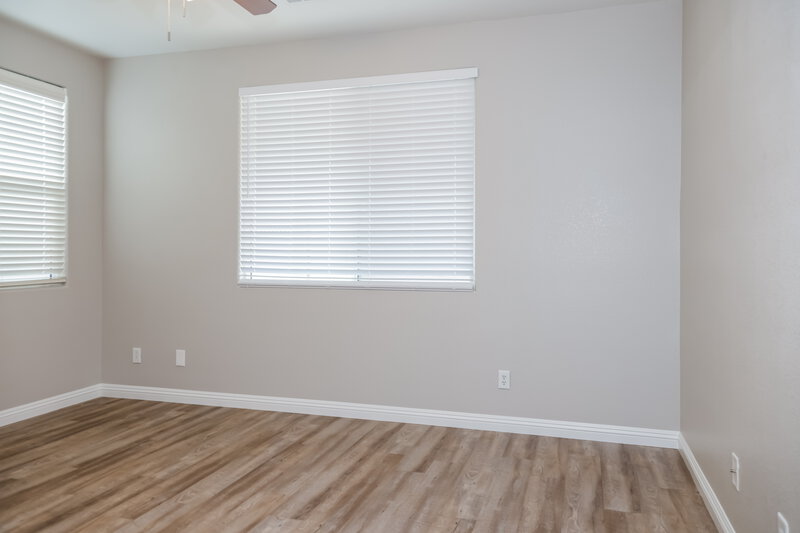 2,165/Mo, 181 Crested Creek Ave Henderson, NV 89011 Bedroom View 3