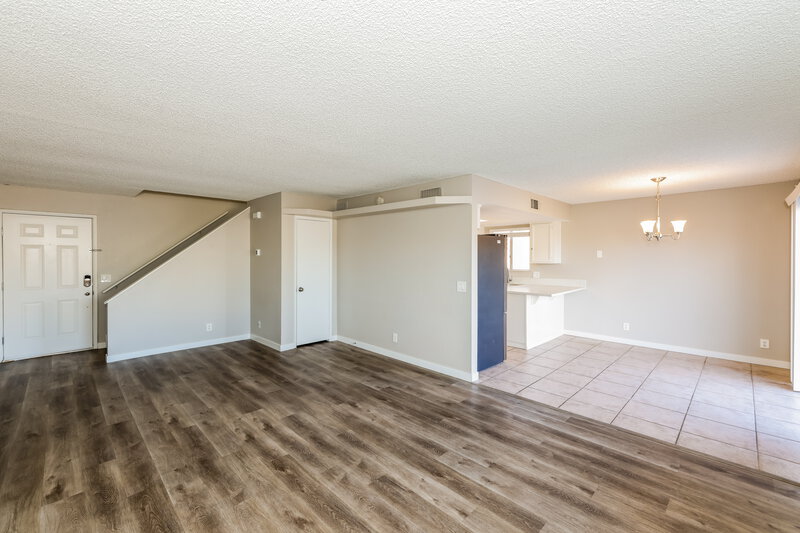 1,990/Mo, 609 Carleton Dr Henderson, NV 89014 Living Room View 2