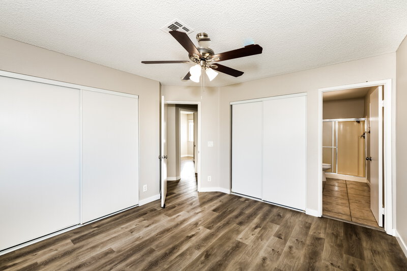 1,990/Mo, 609 Carleton Dr Henderson, NV 89014 Main Bedroom View 2