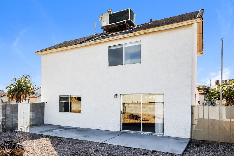 1,990/Mo, 609 Carleton Dr Henderson, NV 89014 Rear View