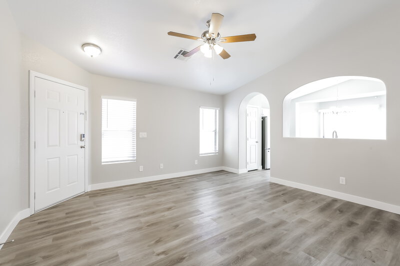 2,155/Mo, 6531 Duck Hill Springs Dr Las Vegas, NV 89122 Living Room View