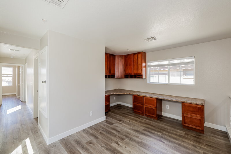 2,205/Mo, 168 Scenic Lookout AVE Henderson, NV 89002 Loft View