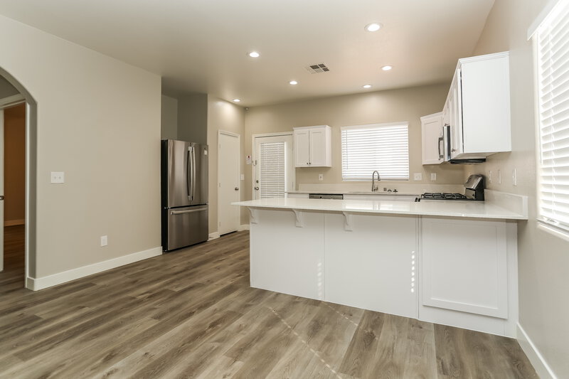 1,795/Mo, 1608 Wendell Williams Ave Las Vegas, NV 89106 Kitchen View