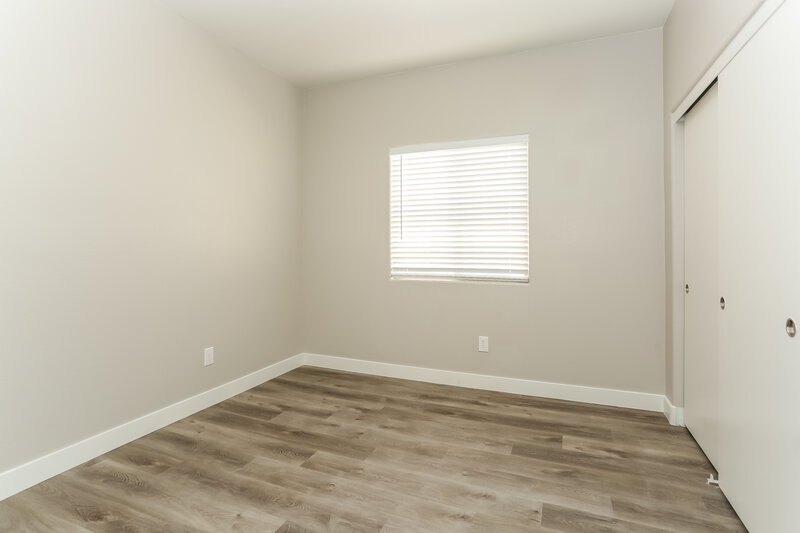 1,795/Mo, 1608 Wendell Williams Ave Las Vegas, NV 89106 Bedroom View