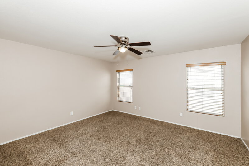 2,130/Mo, 3433 Palatine Hills Ave North Las Vegas, NV 89081 Main Bedroom View
