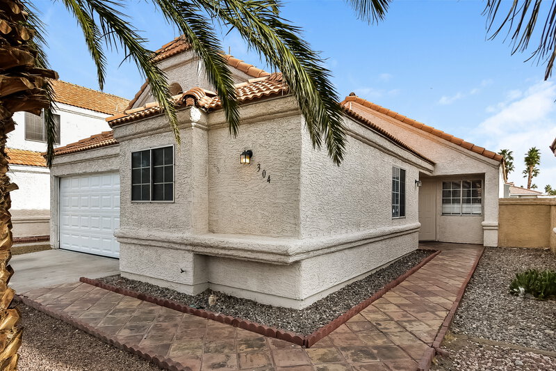 1,950/Mo, 304 Coconut Grove Ct Las Vegas, NV 89145 Front View