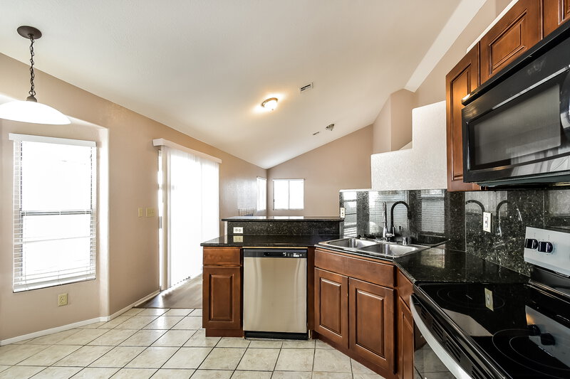 1,950/Mo, 304 Coconut Grove Ct Las Vegas, NV 89145 Kitchen View 2