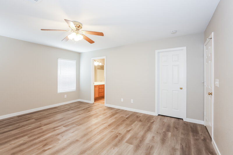 2,175/Mo, 8416 Debellis Creek Ct Las Vegas, NV 89131 Main Bedroom View 2