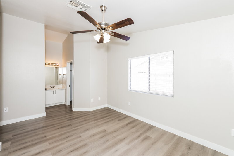 1,860/Mo, 5285 Mineral Lake Dr Las Vegas, NV 89122 Main Bedroom View 2